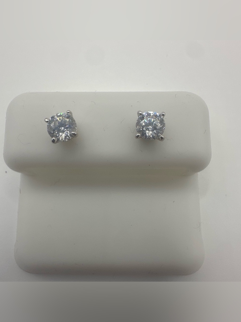 Sterling Silver 925 Moissanite Stud Earrings 5mm